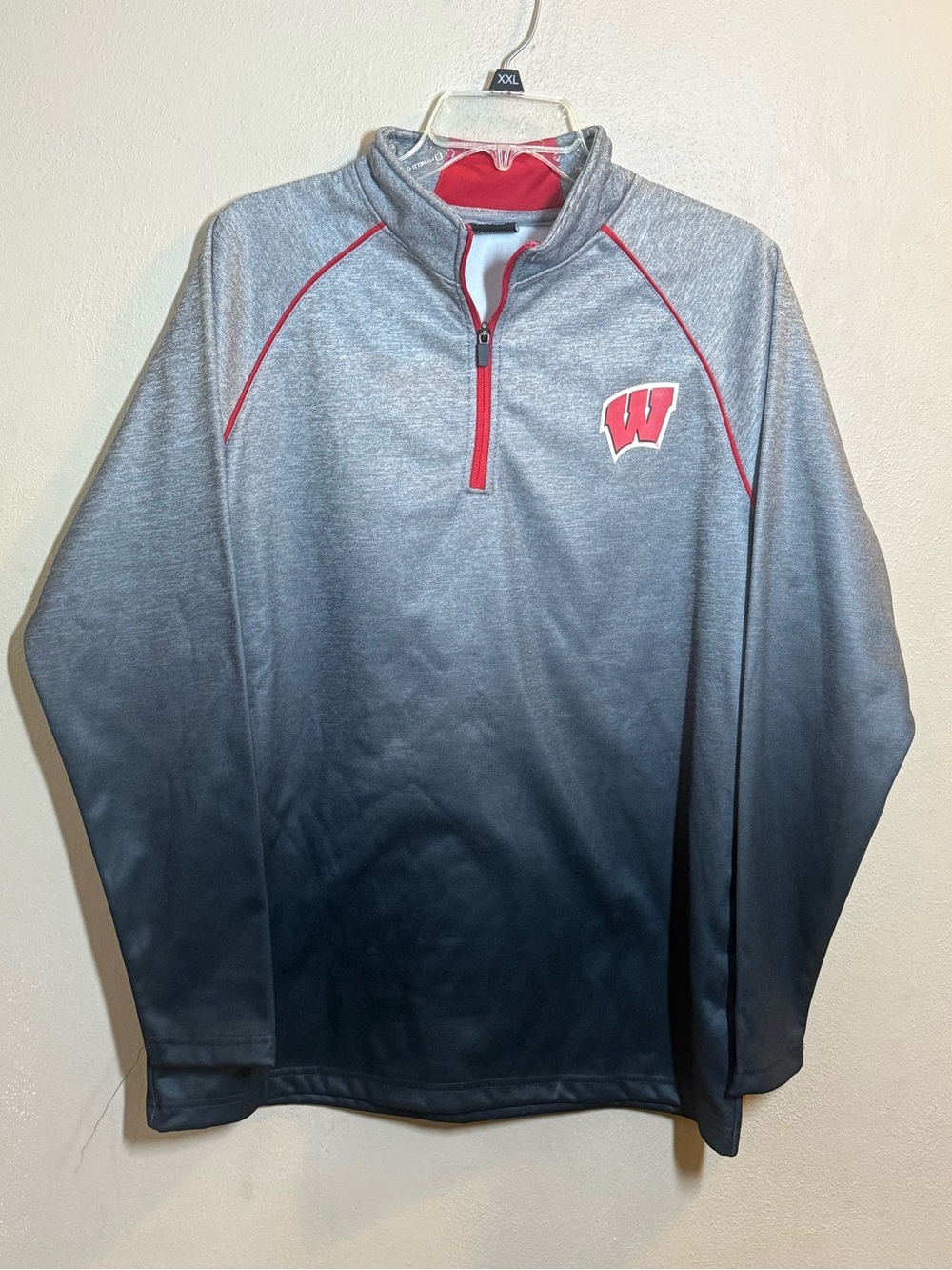 Men’s Colosseum Wisconsin Badgers 1/4-Zip Gray Ombré Pullover Jacket Sz Large